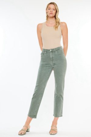 Zandria Ultra High Rise 90's Straight Leg Jeans
